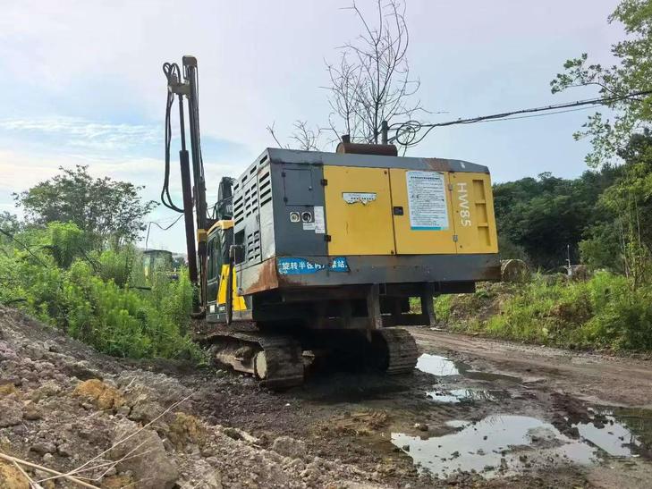 Buy Volvo EC210B Used Excavator / 1