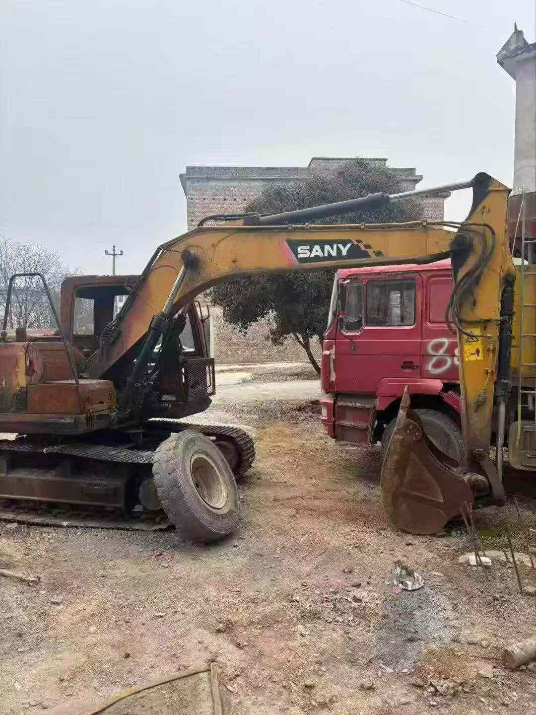Buy Sany SY155C Used Excavator / 2
