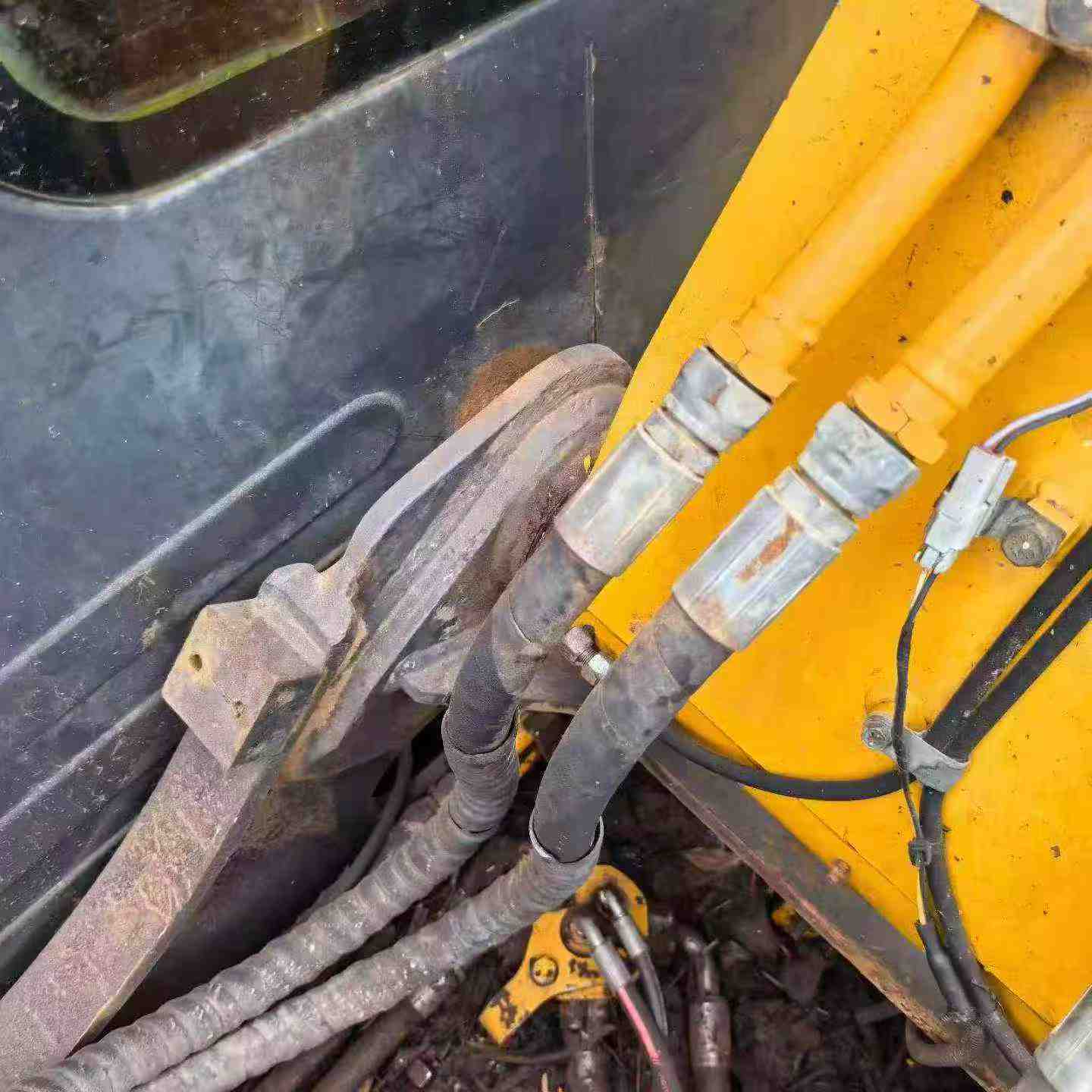 Buy Hyundai 110LVS Used Excavator / 5
