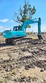 Buy Kobelco SK200-10 Used Excavator / 2 Buy Kobelco SK200-10 Used Excavator / 2