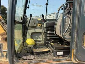 Buy Hyundai R 60VS Used Excavator / 4 Buy Hyundai R 60VS Used Excavator / 4