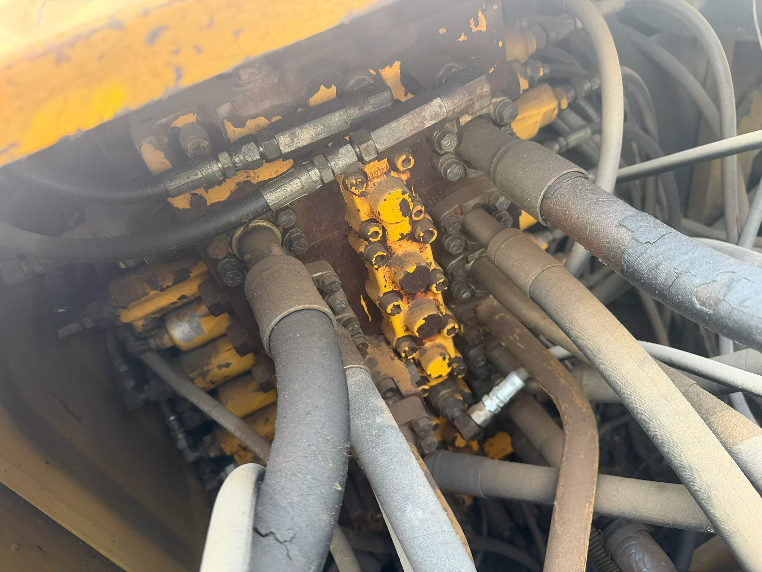 Buy Komatsu PC210-7 Used Excavator / 7