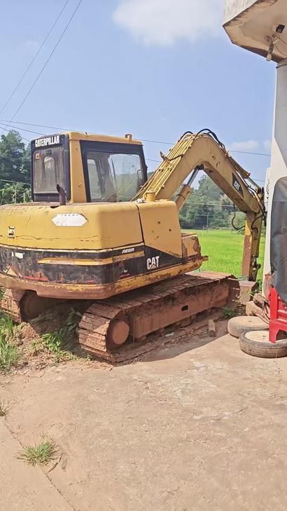 Buy Caterpillar 307B Used Excavator / 1