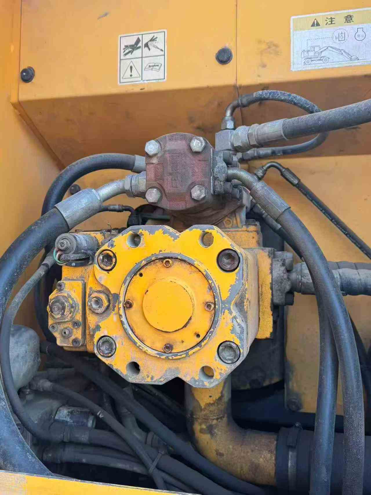 Buy Hyundai R150-7 Used Excavator / 5