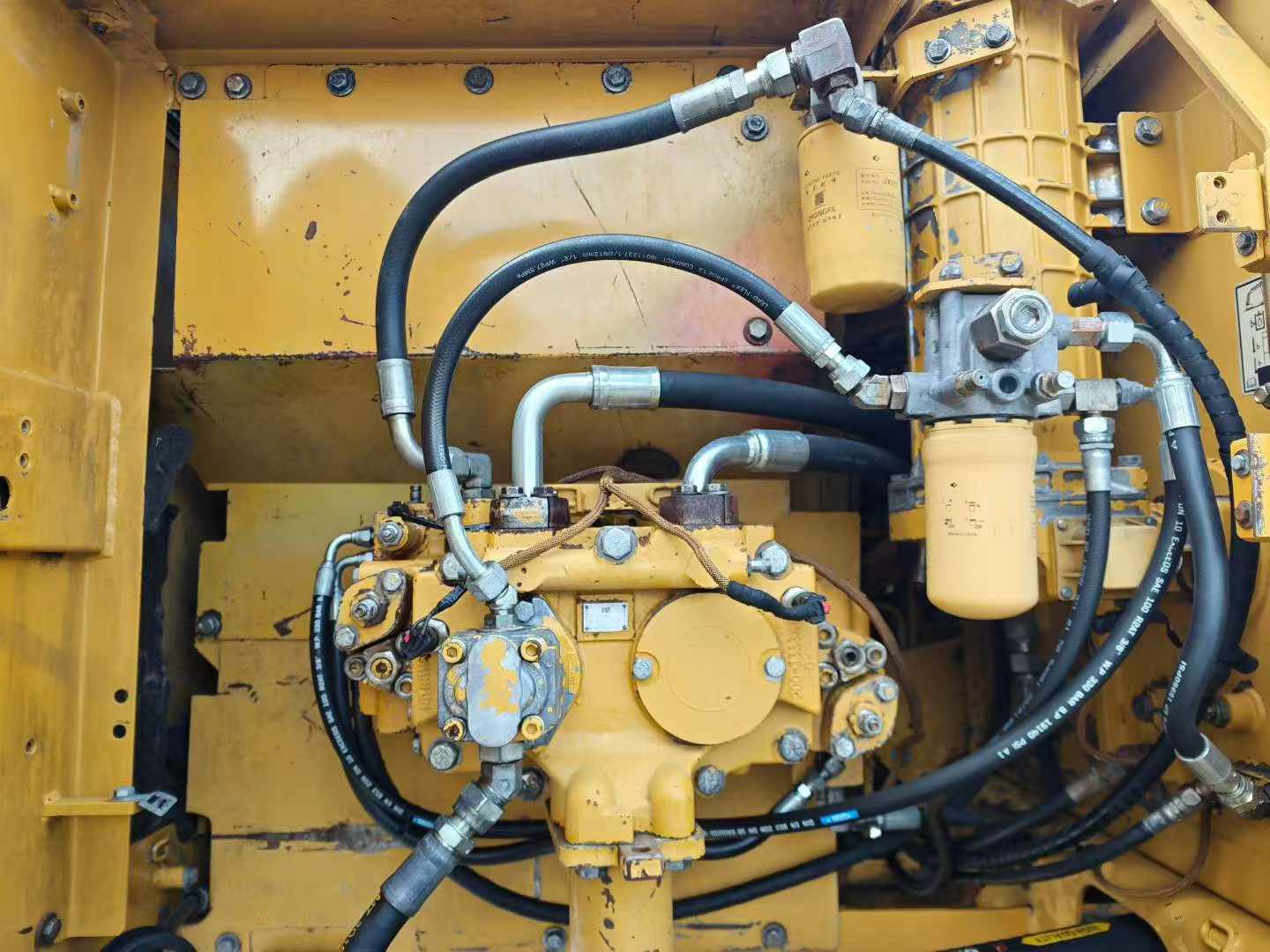 Buy Caterpillar 320D Used Excavator / 5