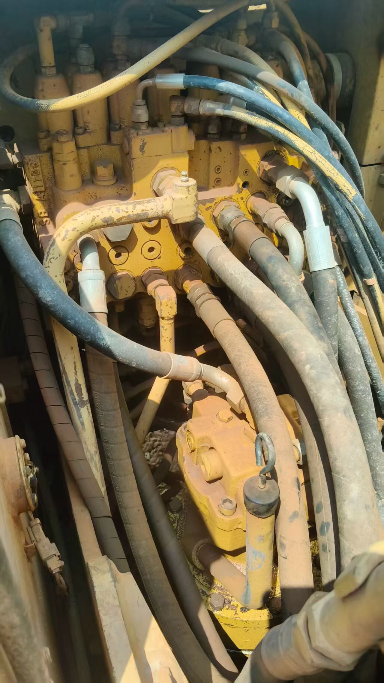 Buy Caterpillar 312C Used Excavator / 5