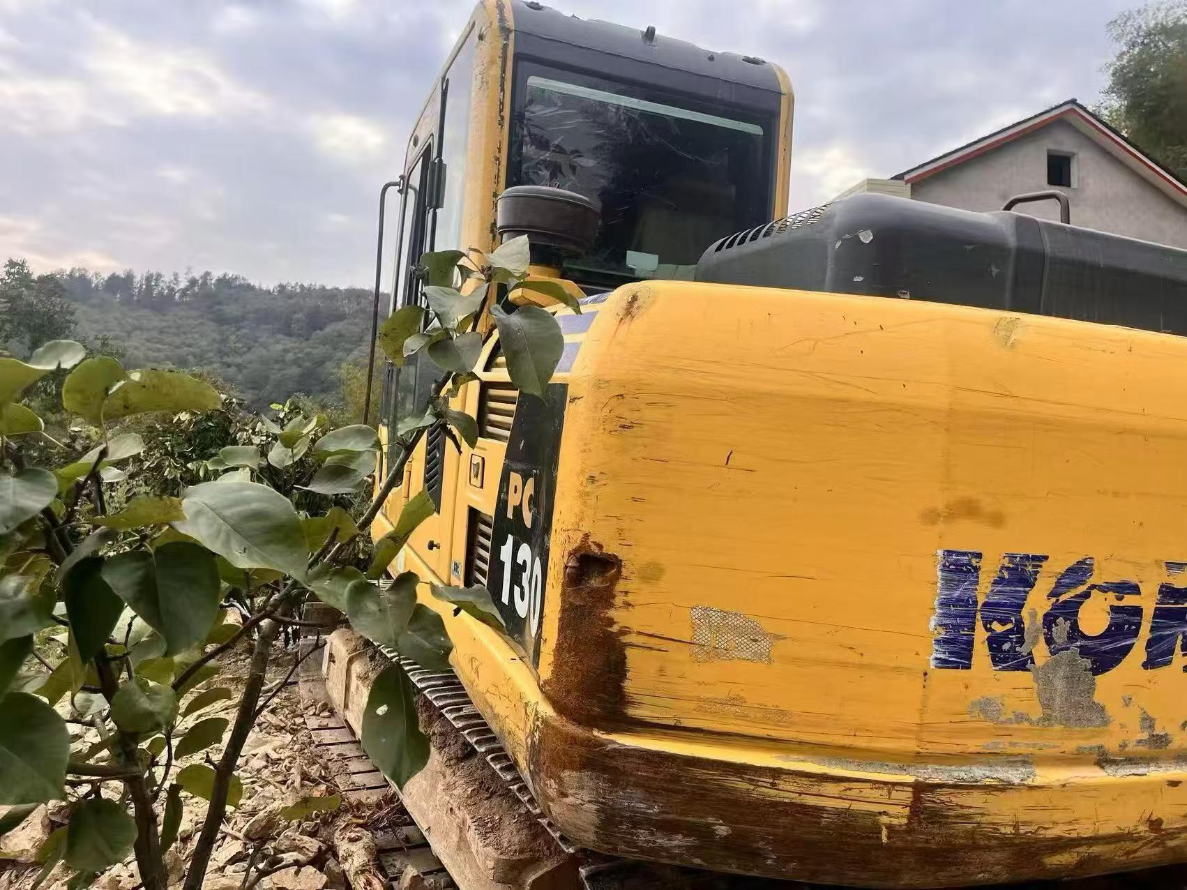 Buy Komatsu PC110-7 Used Excavator / 2