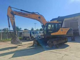 Buy Hyundai R225-7 Used Excavator / 2 Buy Hyundai R225-7 Used Excavator / 2