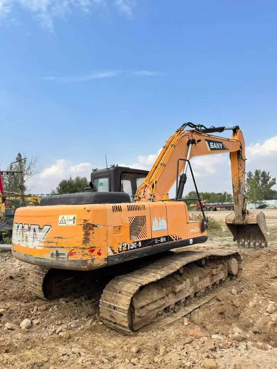 Buy Sany SY215C-8 Used Excavator / 1