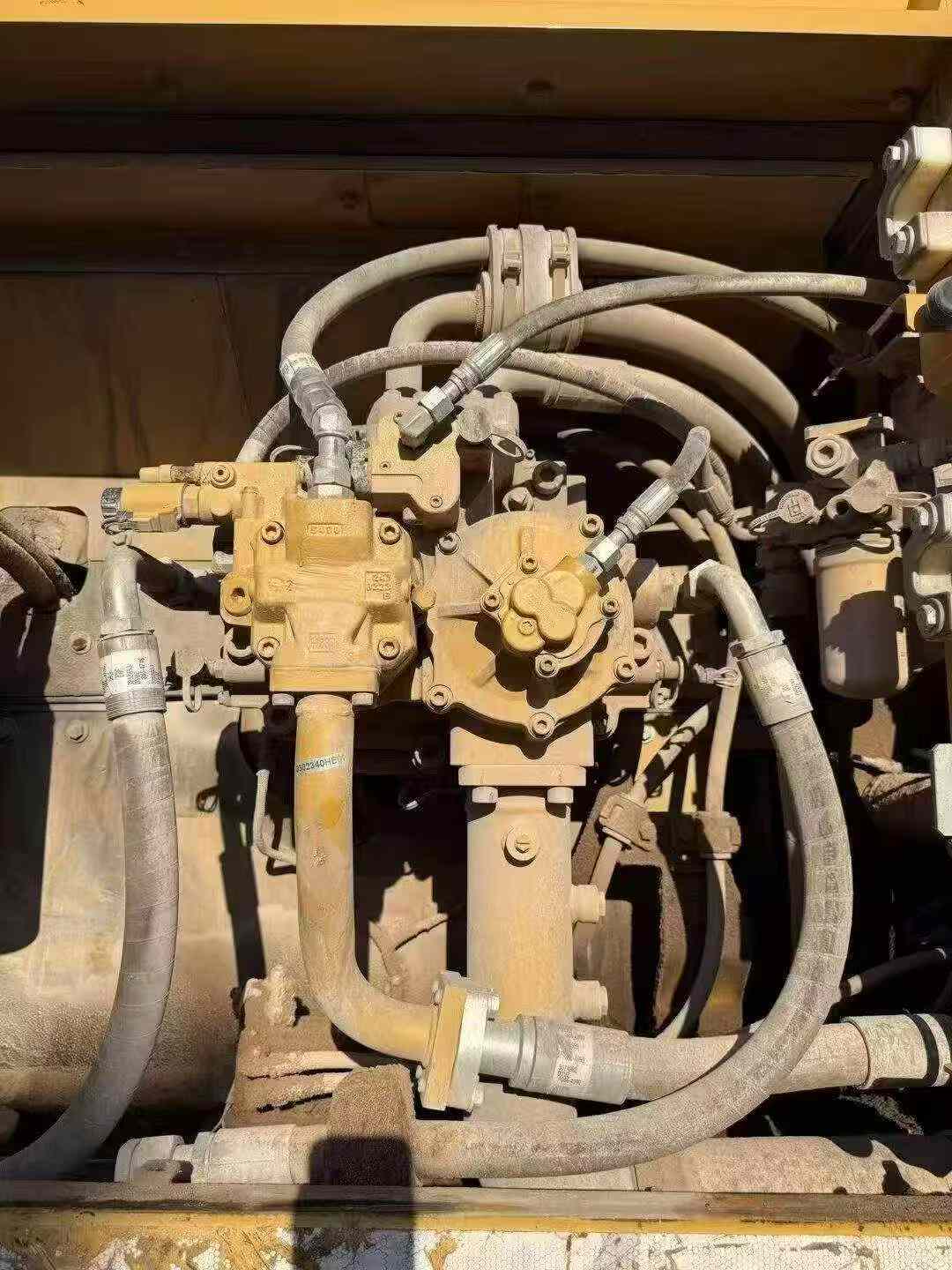 Buy Caterpillar 349E Used Excavator / 6