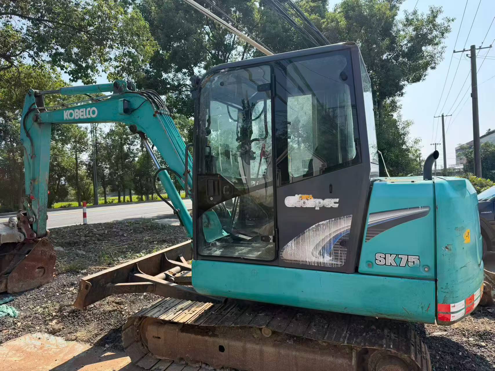 Buy Kobelco SK60 Used Excavator / 3