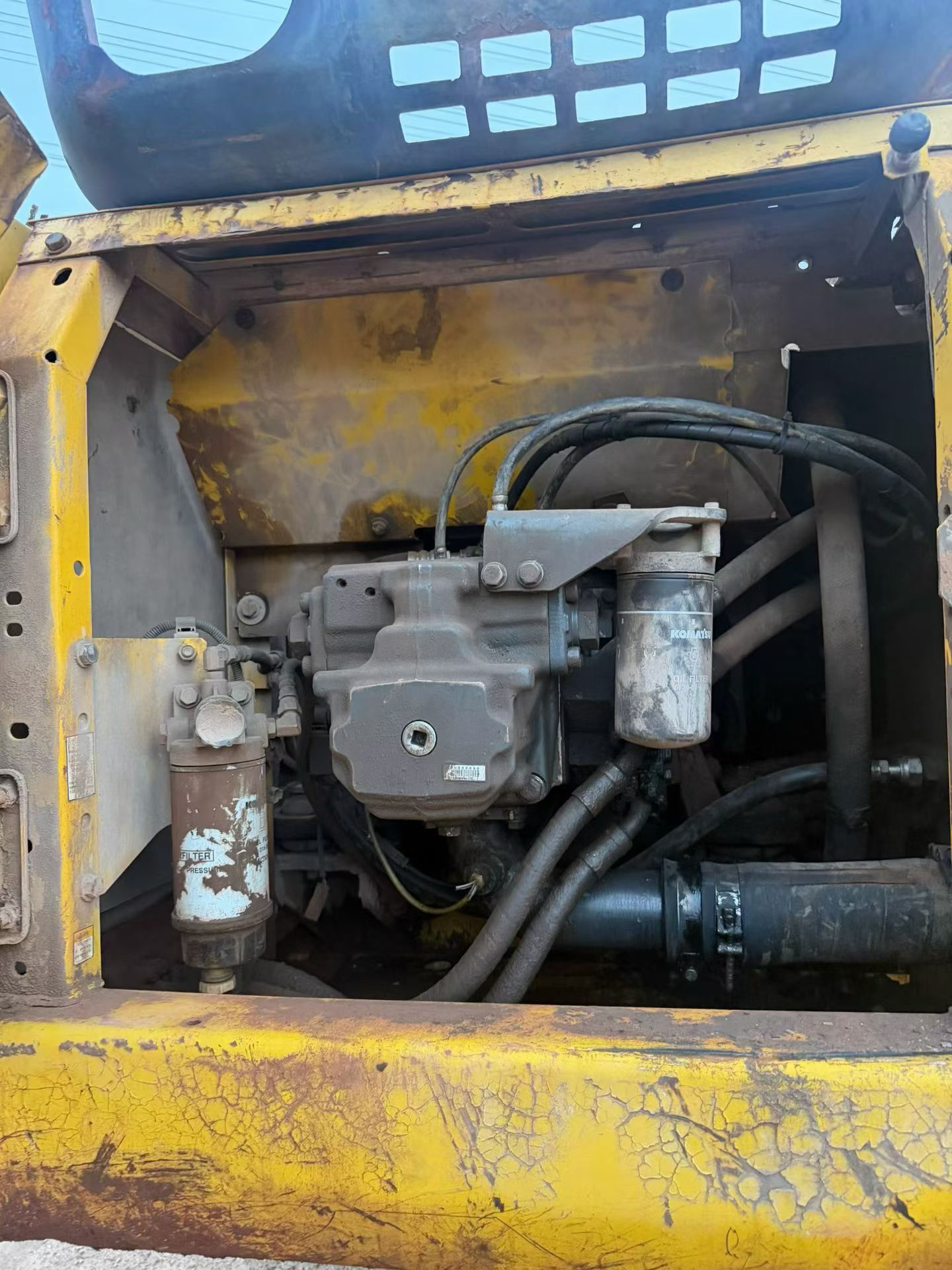 Buy Komatsu PC200-8 Used Excavator / 5