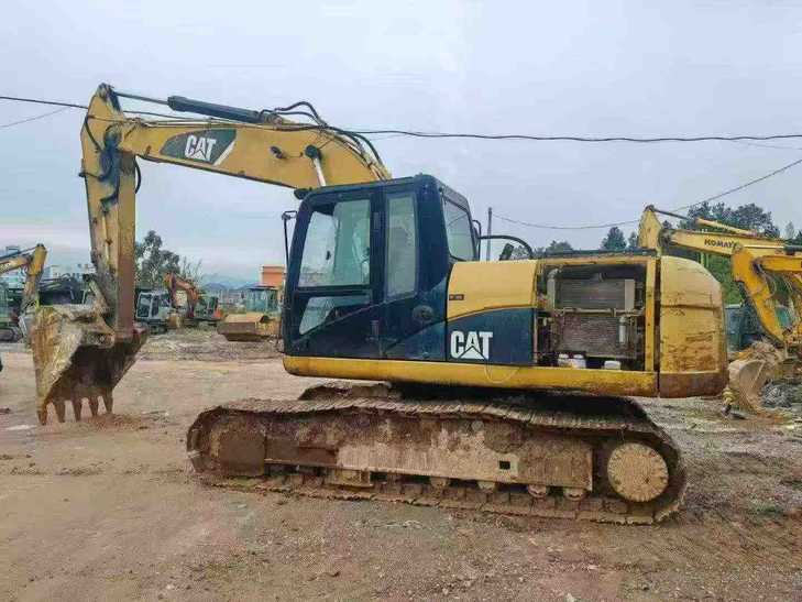 Buy Caterpillar 323 Used Excavator / 1