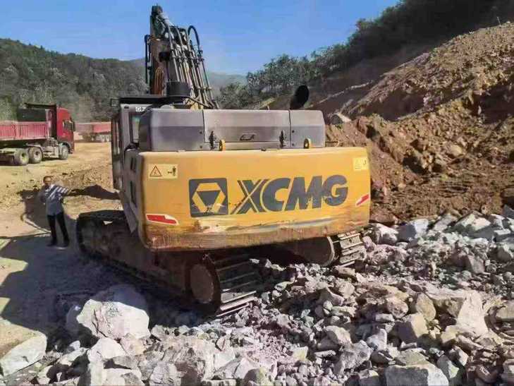 Buy XCMG XE490D Used Excavator / 1
