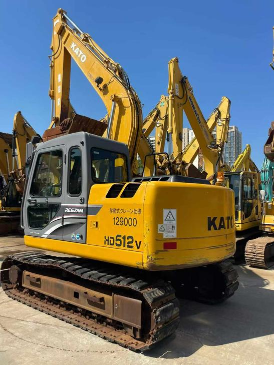 Buy Kato Used Excavator / 1