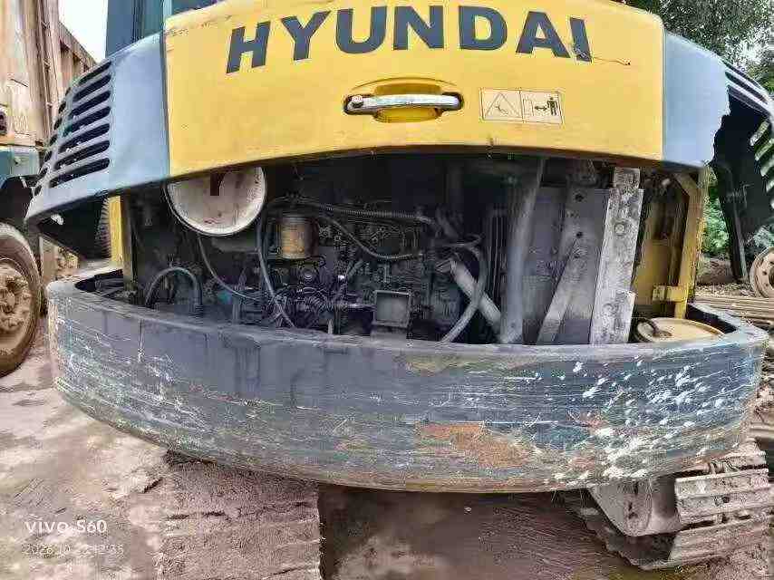 Buy Hyundai R80G Used Excavator / 2
