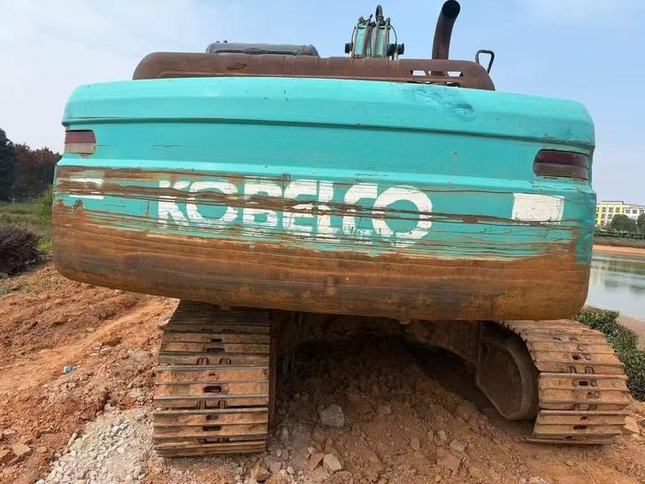 Buy Kobelco SK2008 Used Excavator / 1
