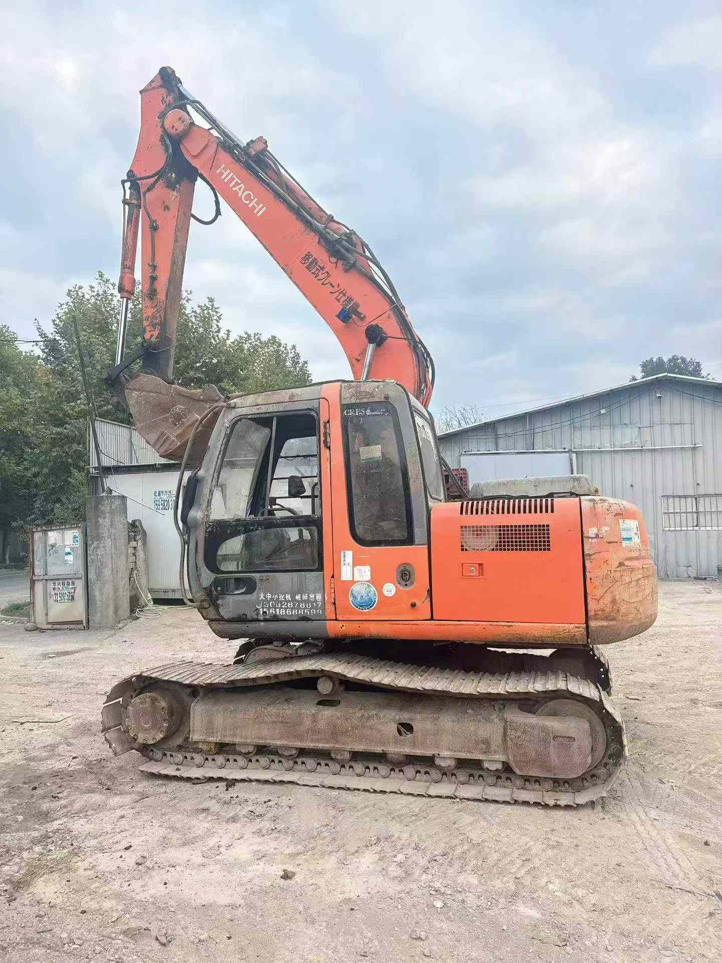 Buy Hitachi EX120-6 Used Excavator / 3