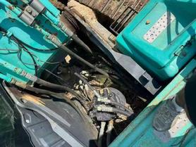 Buy Kobelco Used Excavator / 3 Buy Kobelco Used Excavator / 3