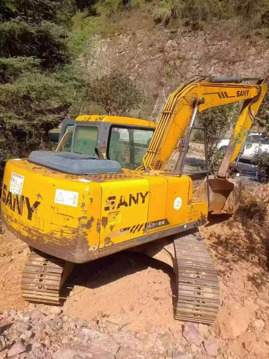 Buy Sany SY135 Used Excavator / 1