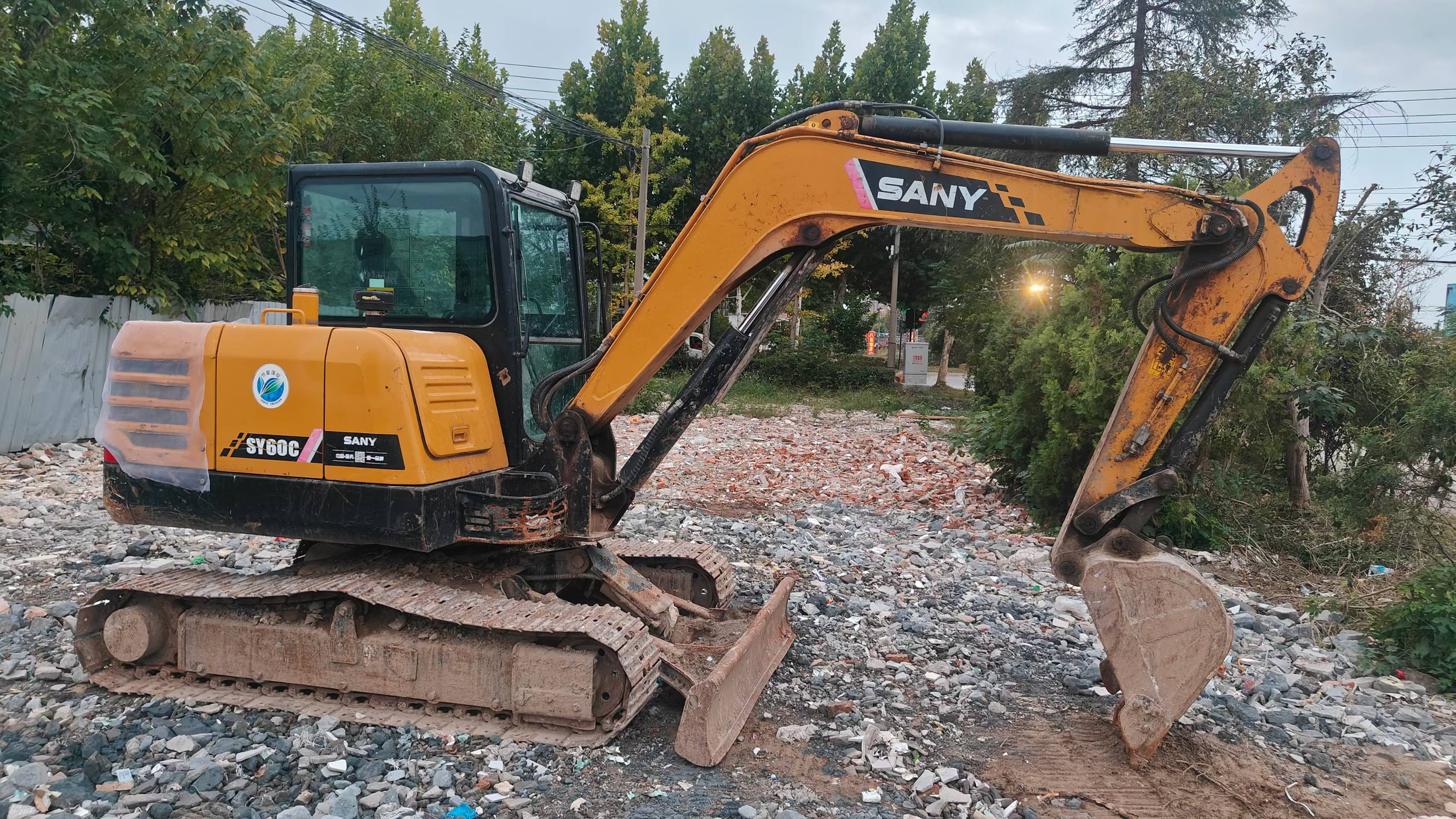 Buy Sany SY60 Used Excavator / 4