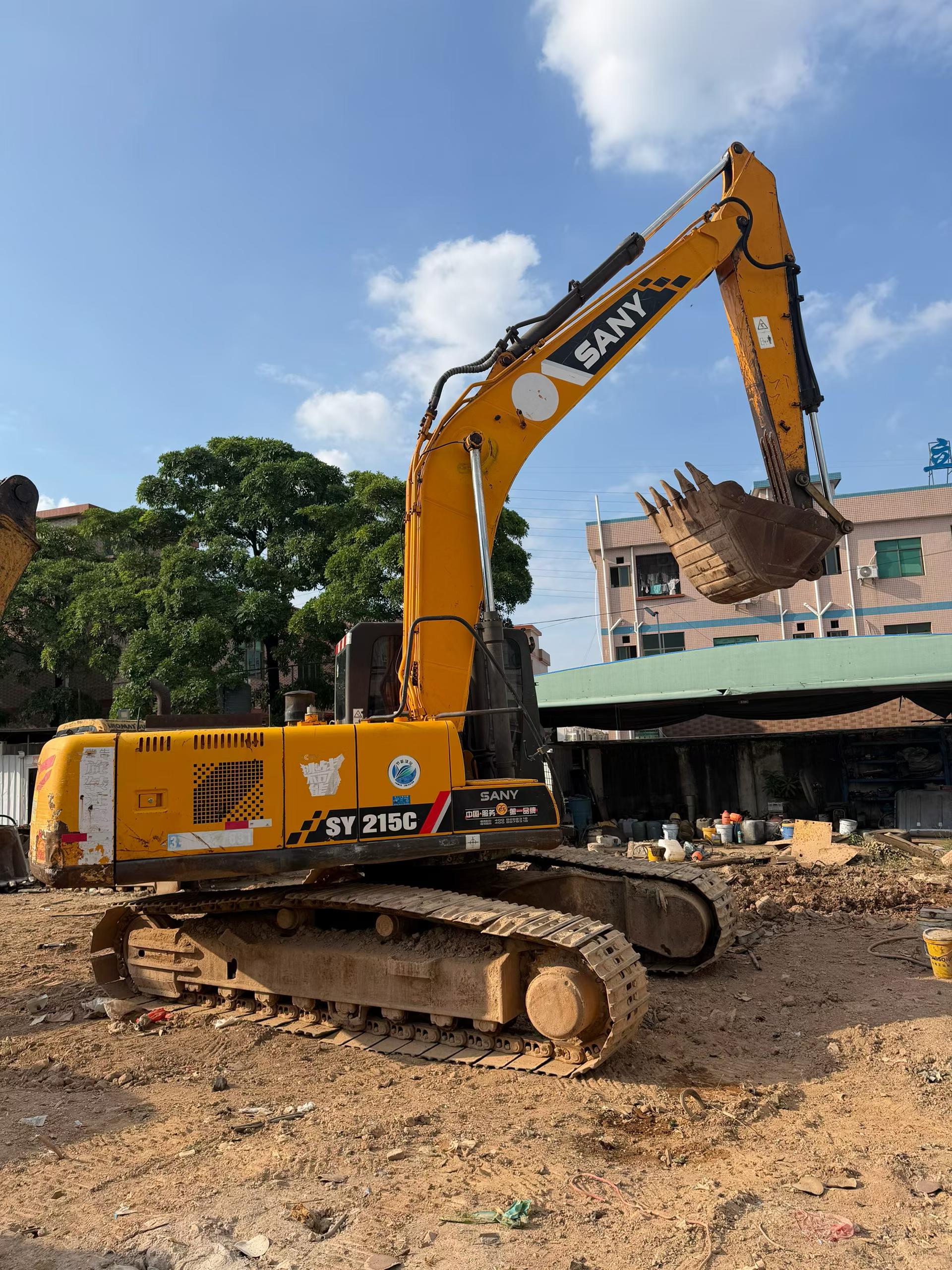 Buy Sany SY215C-8 Used Excavator / 3