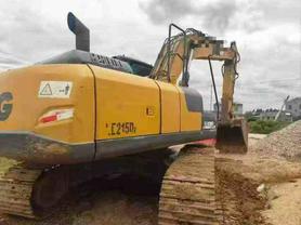 Buy XCMG XE215 Used Excavator / 2 Buy XCMG XE215 Used Excavator / 2