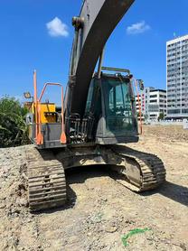 Buy Volvo EC200 Used Excavator / 4 Buy Volvo EC200 Used Excavator / 4