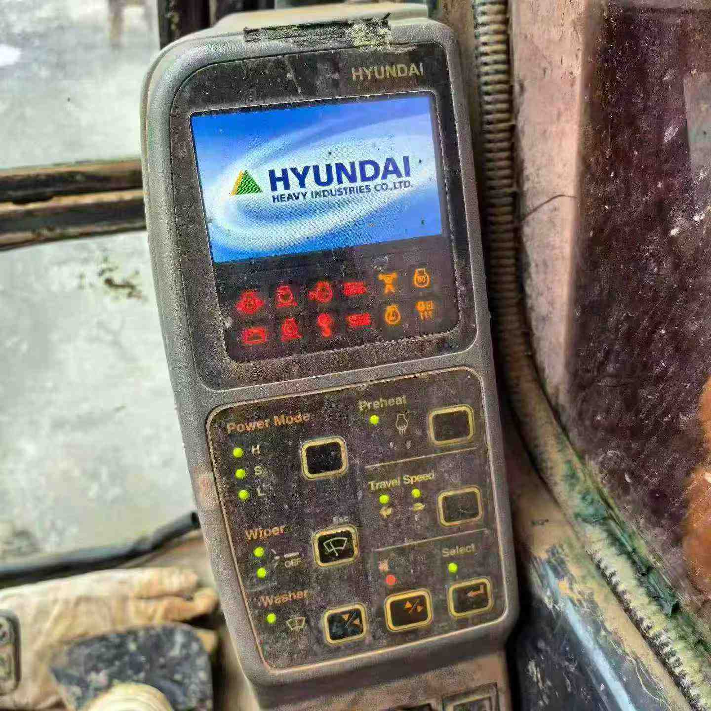Buy Hyundai 110LVS Used Excavator / 3