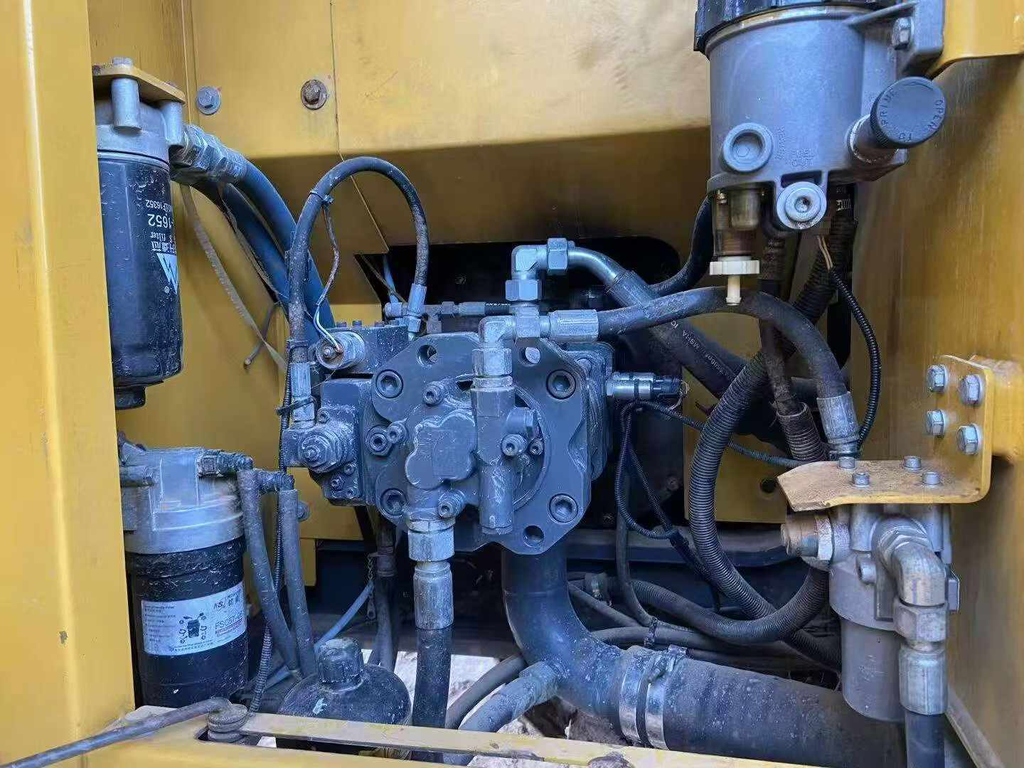 شراء حفارة XCMG LW200 مستعملة / 9