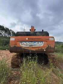 Buy Doosan DH300-7 Used Excavator / 2 Buy Doosan DH300-7 Used Excavator / 2