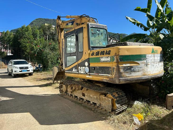 Buy Caterpillar 311B Used Excavator / 1
