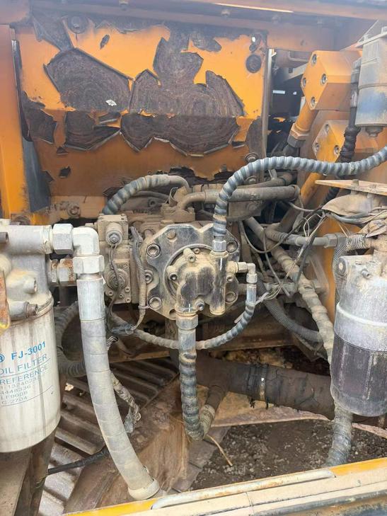 Buy Sany SY135 Used Excavator / 1