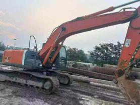 Buy Hitachi EX200-3 Used Excavator / 3 Buy Hitachi EX200-3 Used Excavator / 3