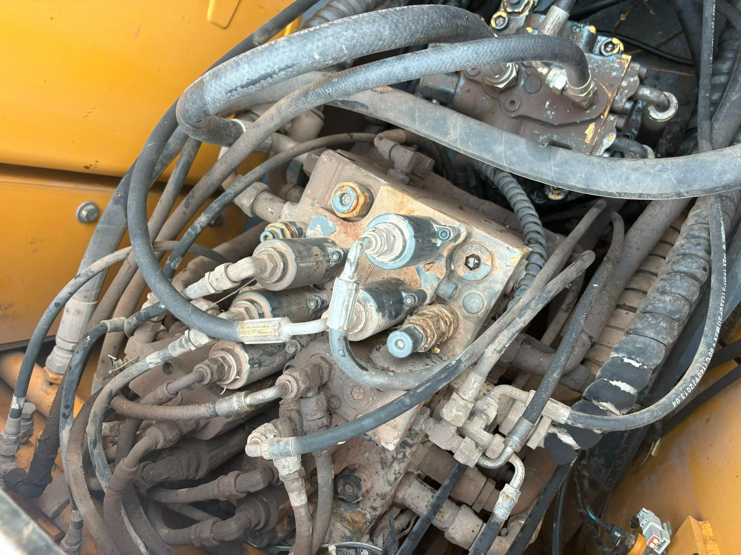 Buy Hyundai R150-7 Used Excavator / 7