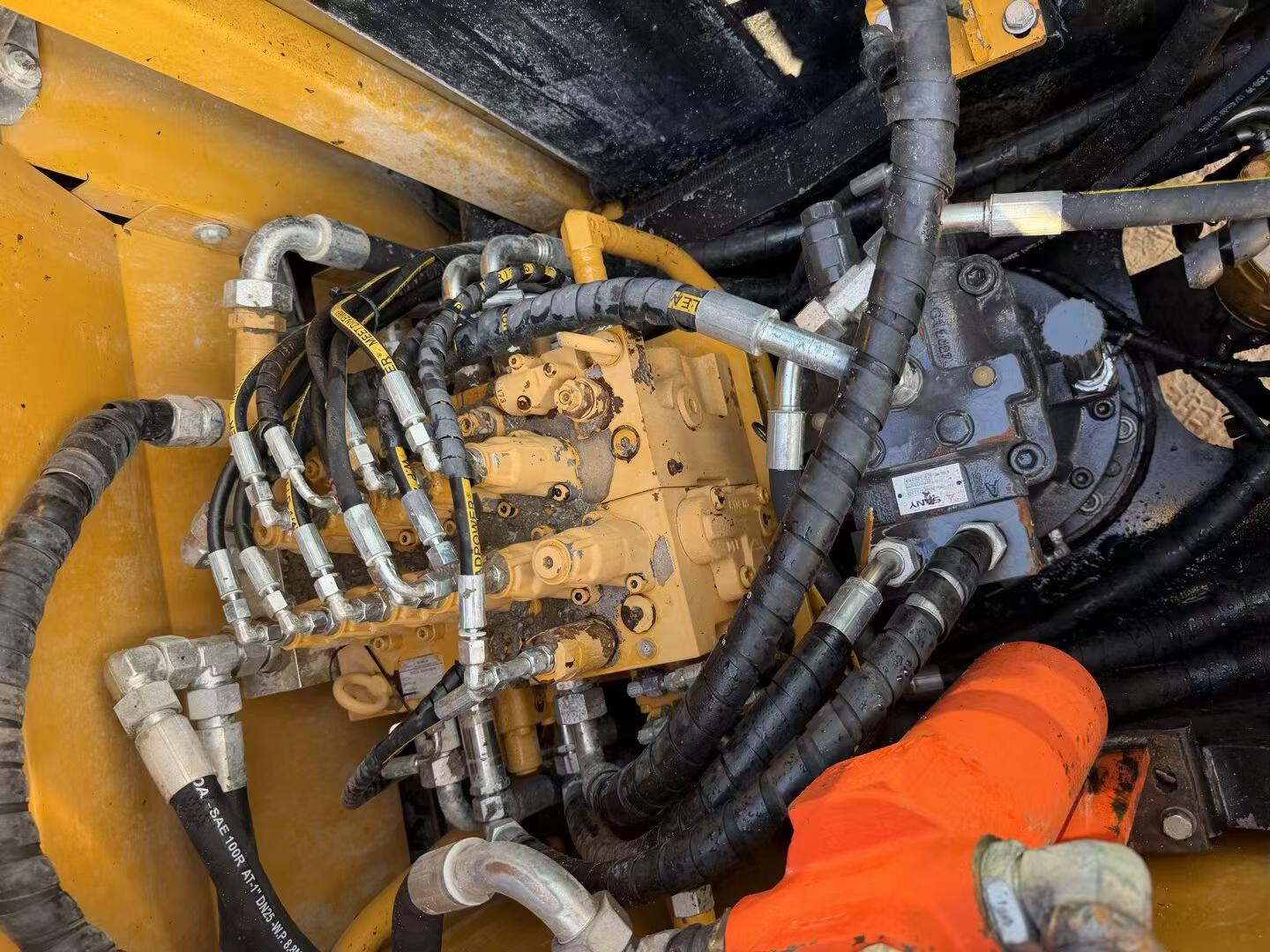 Buy Sany SY135C Used Excavator / 6