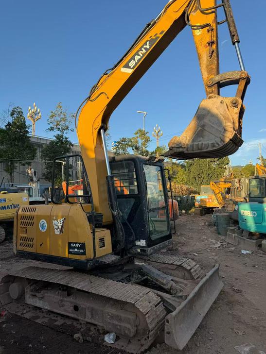 Buy Sany SY75 Used Excavator / 1