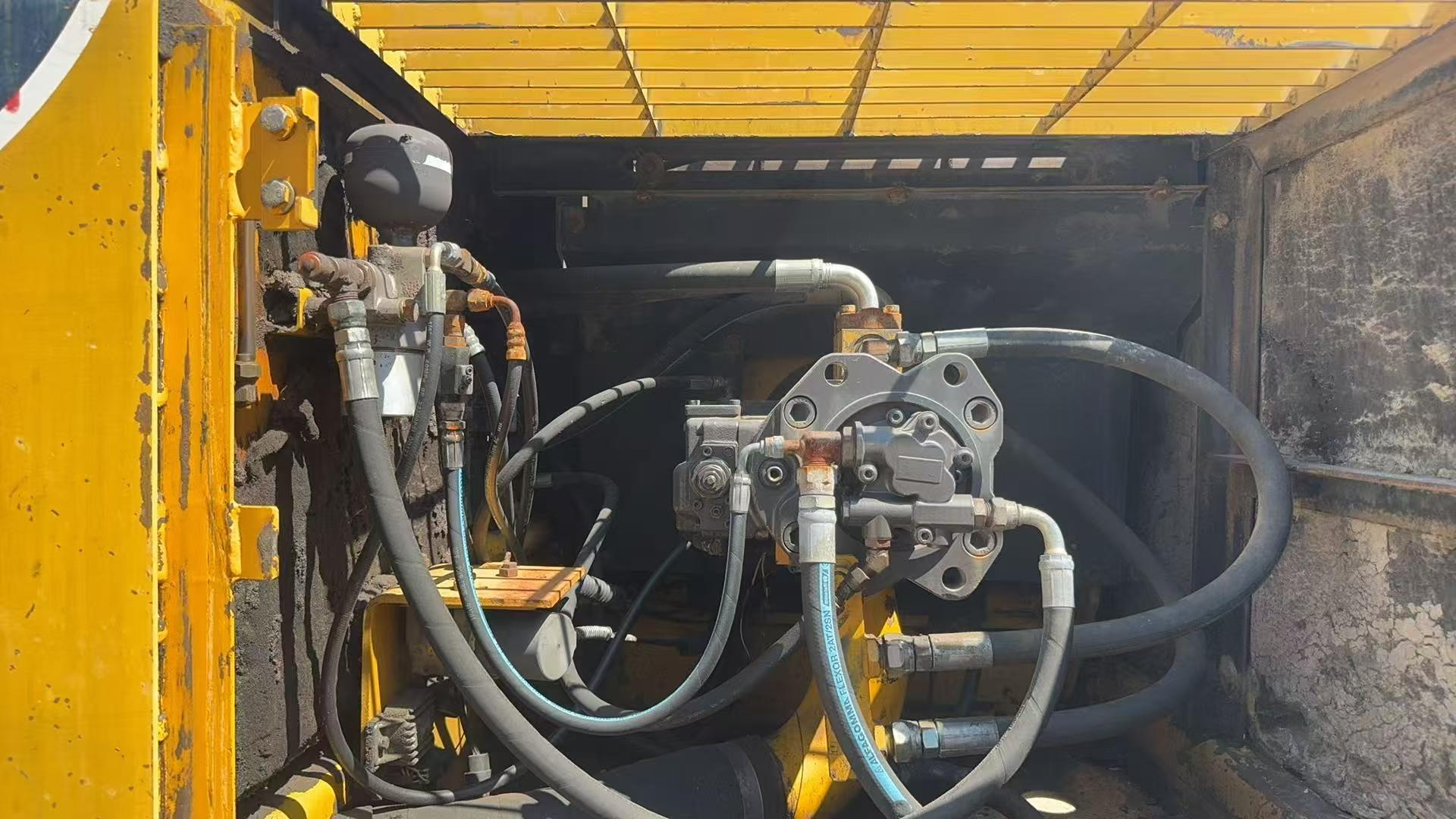 Buy Kato Used Excavator / 3