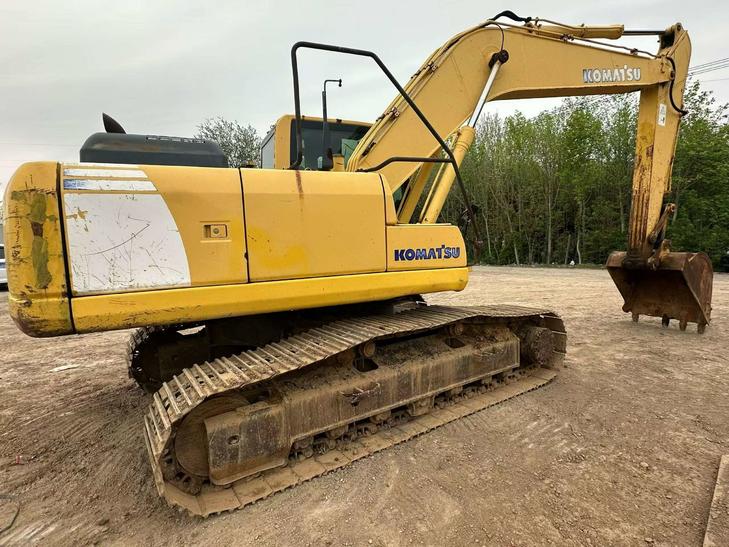 Buy Komatsu PC200-8 Used Excavator / 1