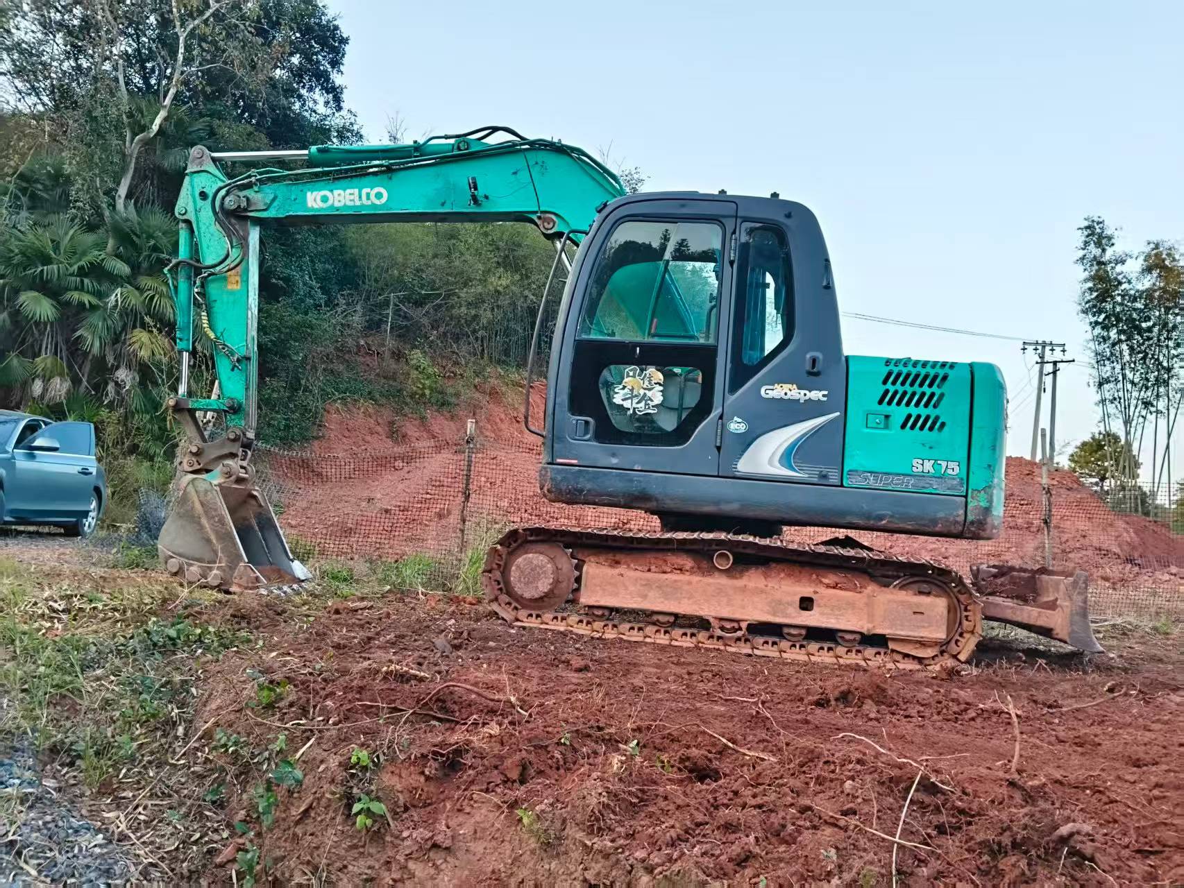 Buy Kobelco SK75 Used Excavator / 5