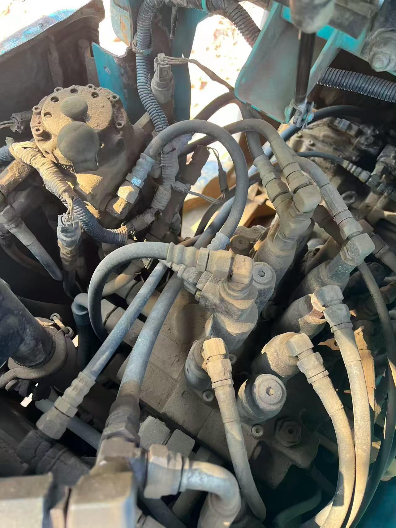 Buy Kobelco SK115SR Used Excavator / 4
