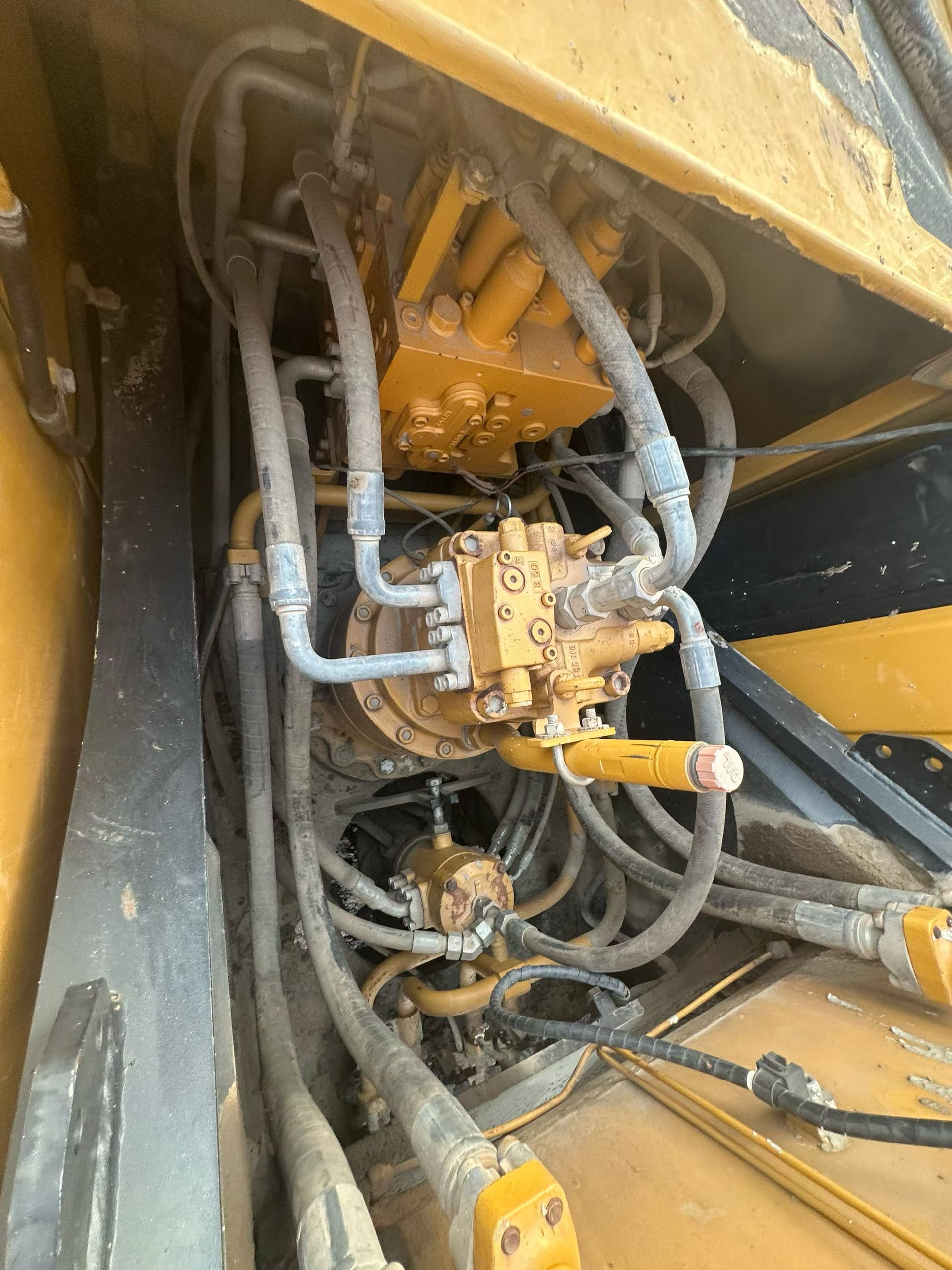 Buy Sany SY215H Used Excavator / 7