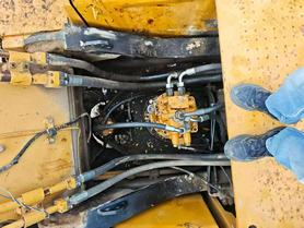 Buy Sany SY245H Used Excavator / 5 Buy Sany SY245H Used Excavator / 5