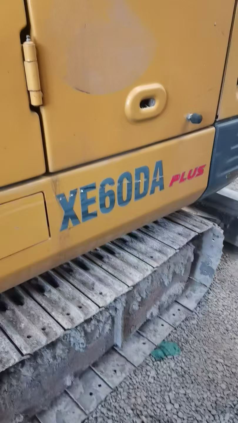 Buy XCMG XE60 Used Excavator / 4