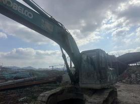 Buy Kobelco SK210 Used Excavator / 9 Buy Kobelco SK210 Used Excavator / 9