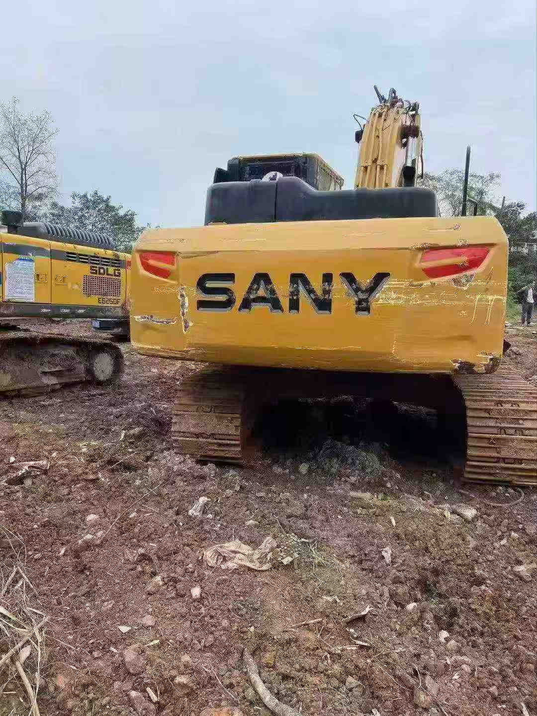 Buy Sany SY225C Used Excavator / 3