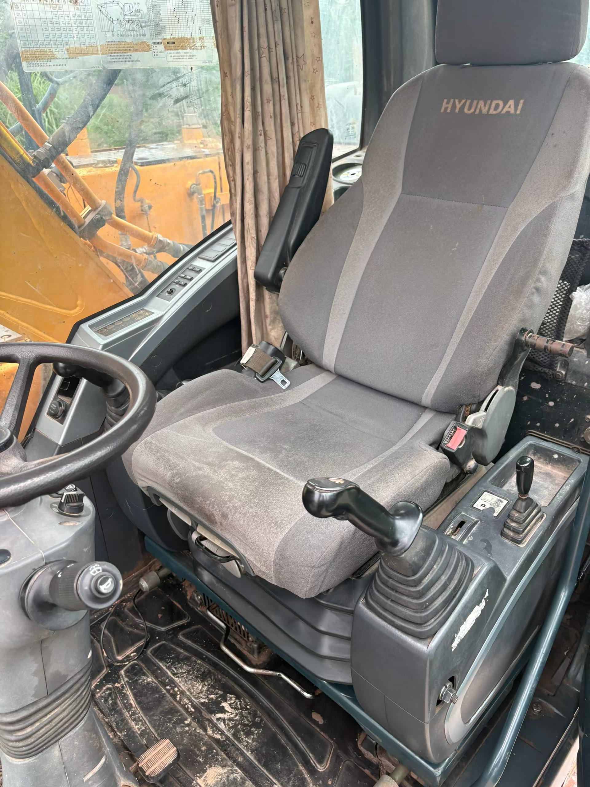 Buy Hyundai R150-7 Used Excavator / 8