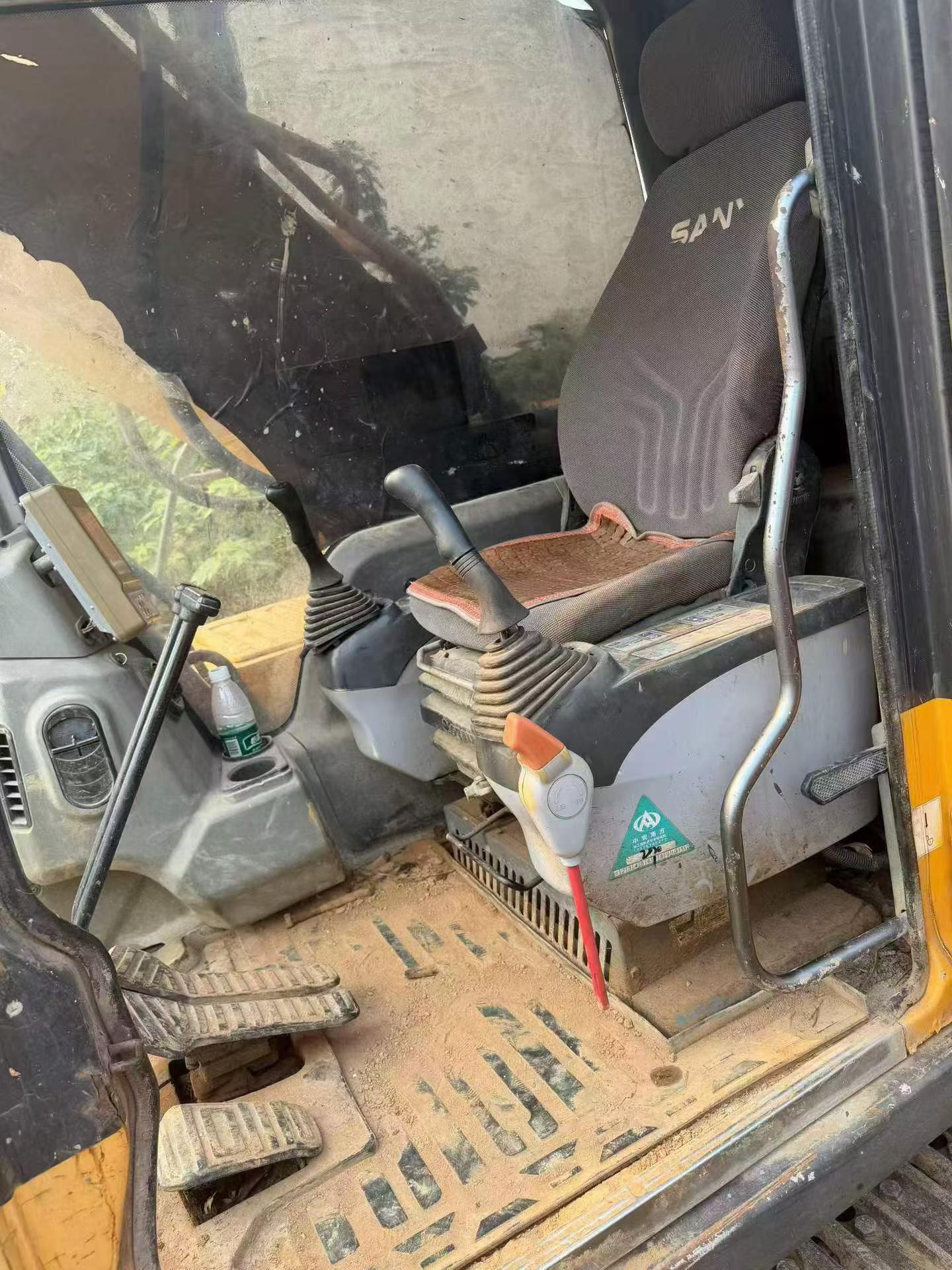 Buy Sany SY215C Used Excavator / 6
