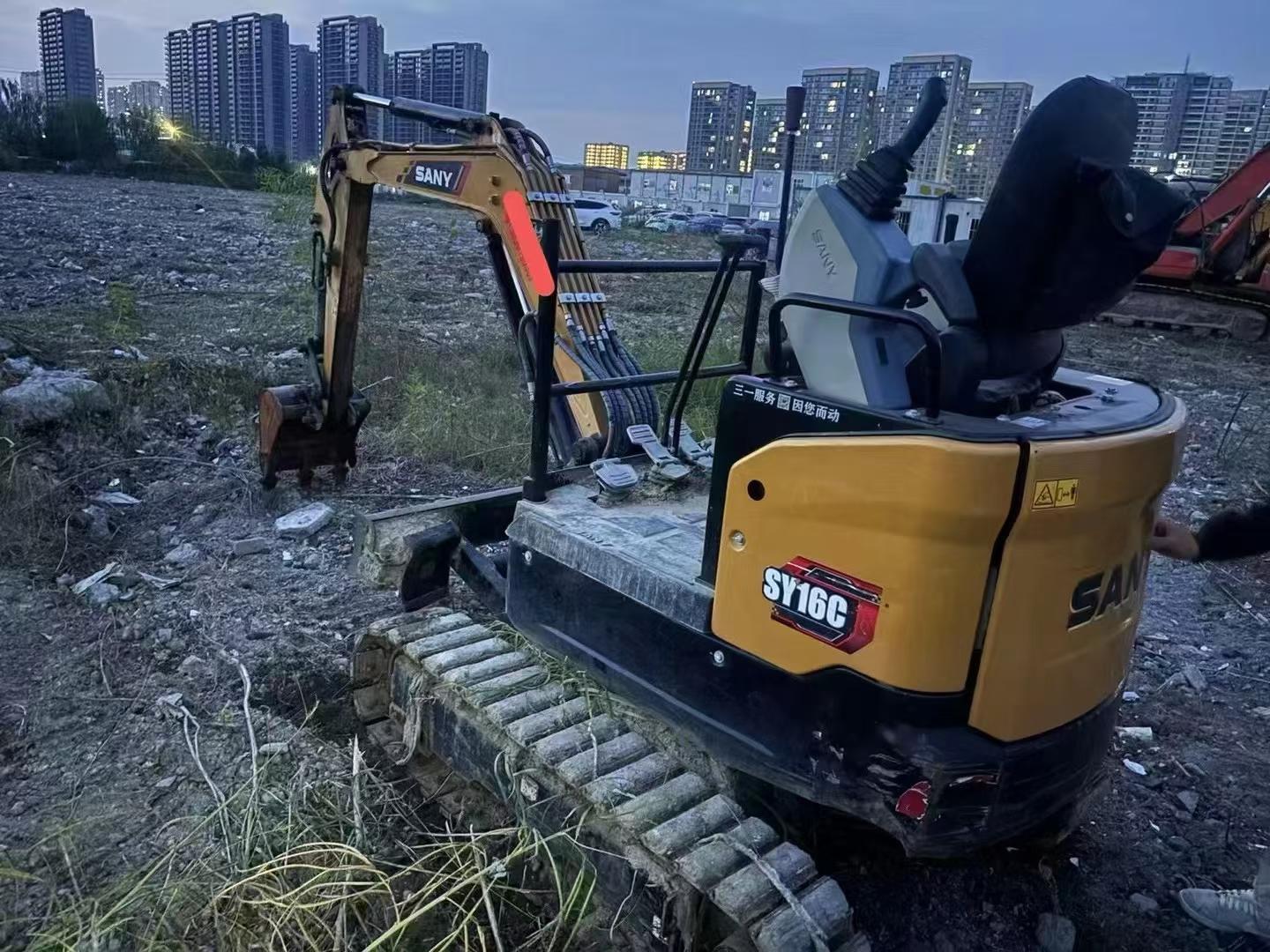 Buy Sany SY16C Used Excavator / 3