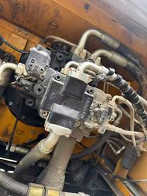 Buy Sany SY550H Used Excavator / 4 Buy Sany SY550H Used Excavator / 4